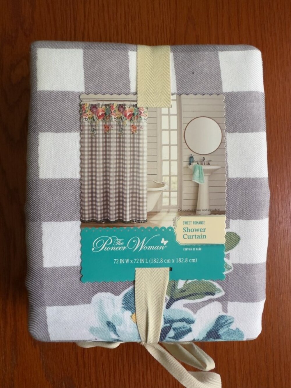 The Pioneer Woman Sweet Romance Fabric Shower Curtain 72x72 NWT
